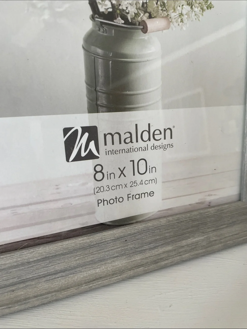 Malden Gray Woodgrain Photo Frame with Subtle Weathered Finish new
